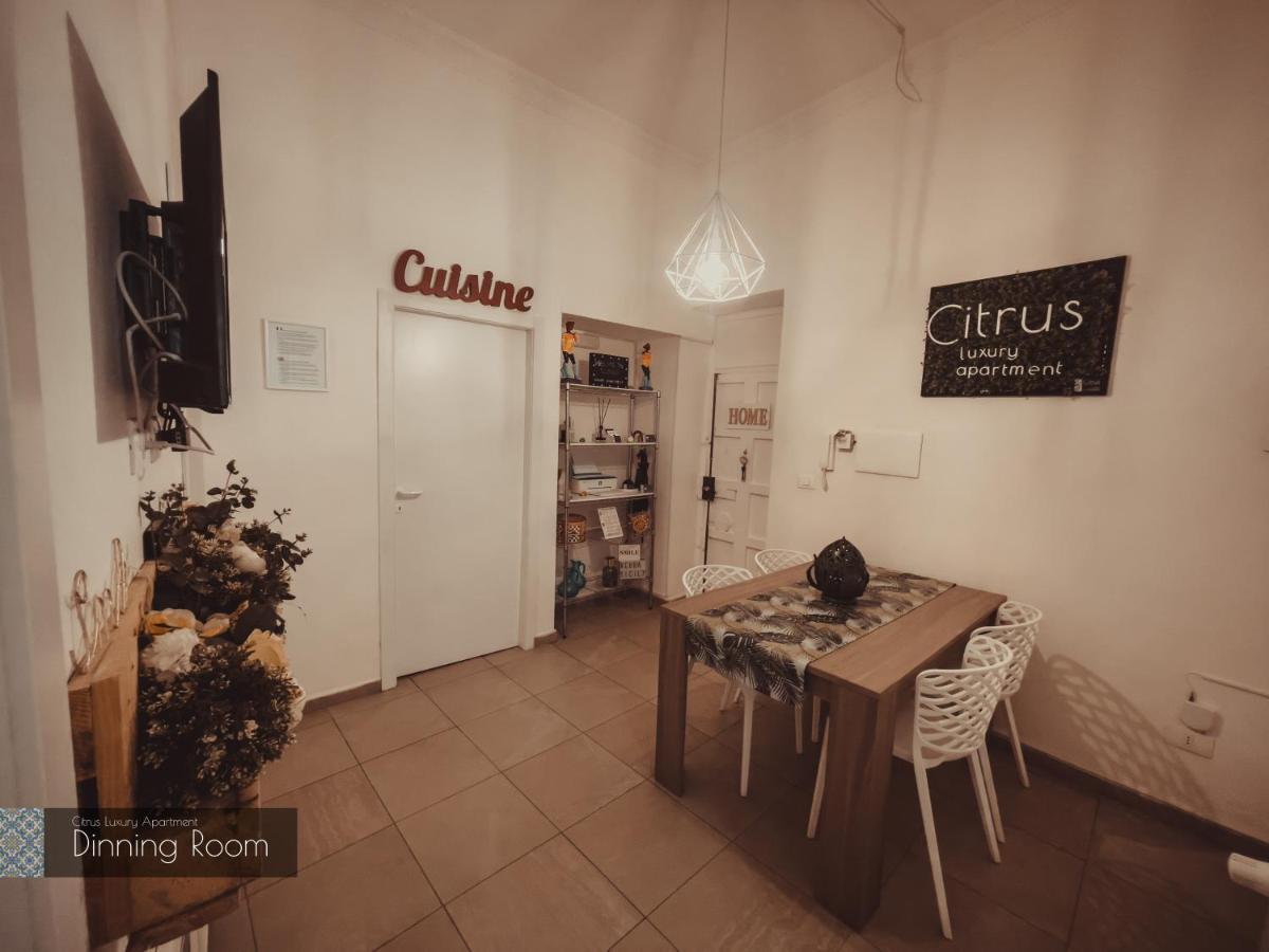 Citrus Luxury Apartment - Holiday Apartment With Up To 3 Bedrooms In Palermo Center Esterno foto